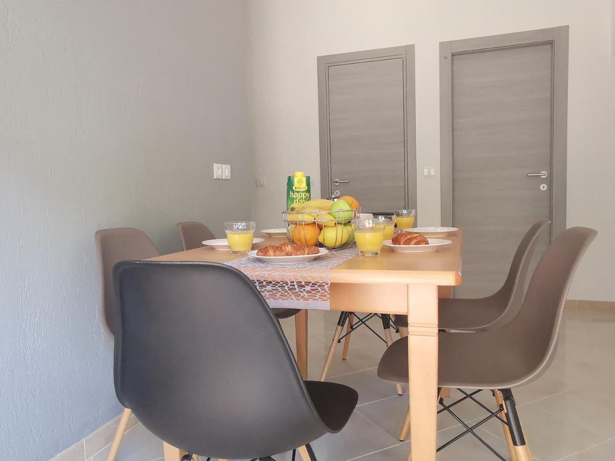 Apartment Pineta With Terrace & Park Wood View Pula Exterior foto